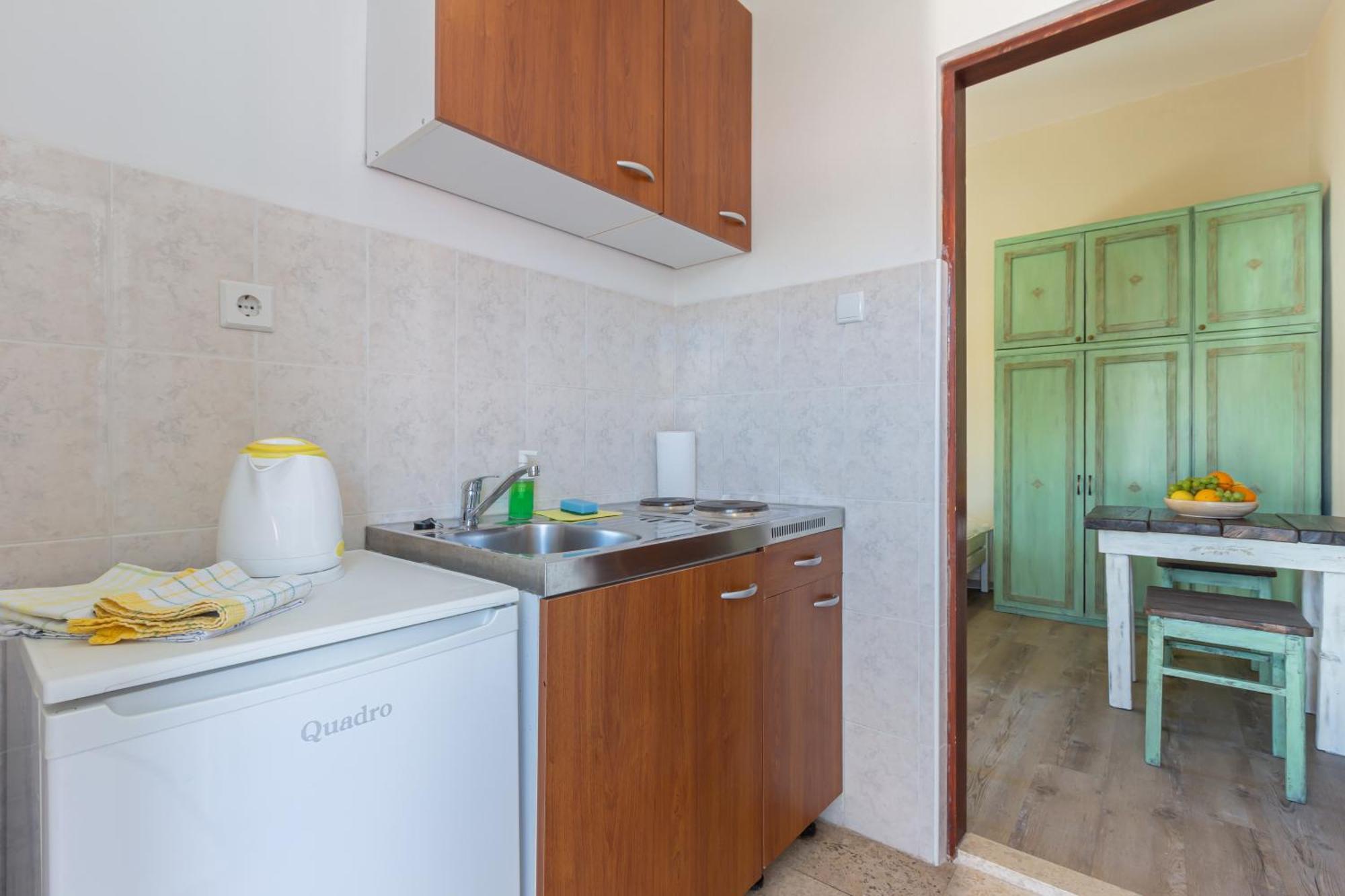 באסקה Rooms & Studio Apartments By The Way מראה חיצוני תמונה