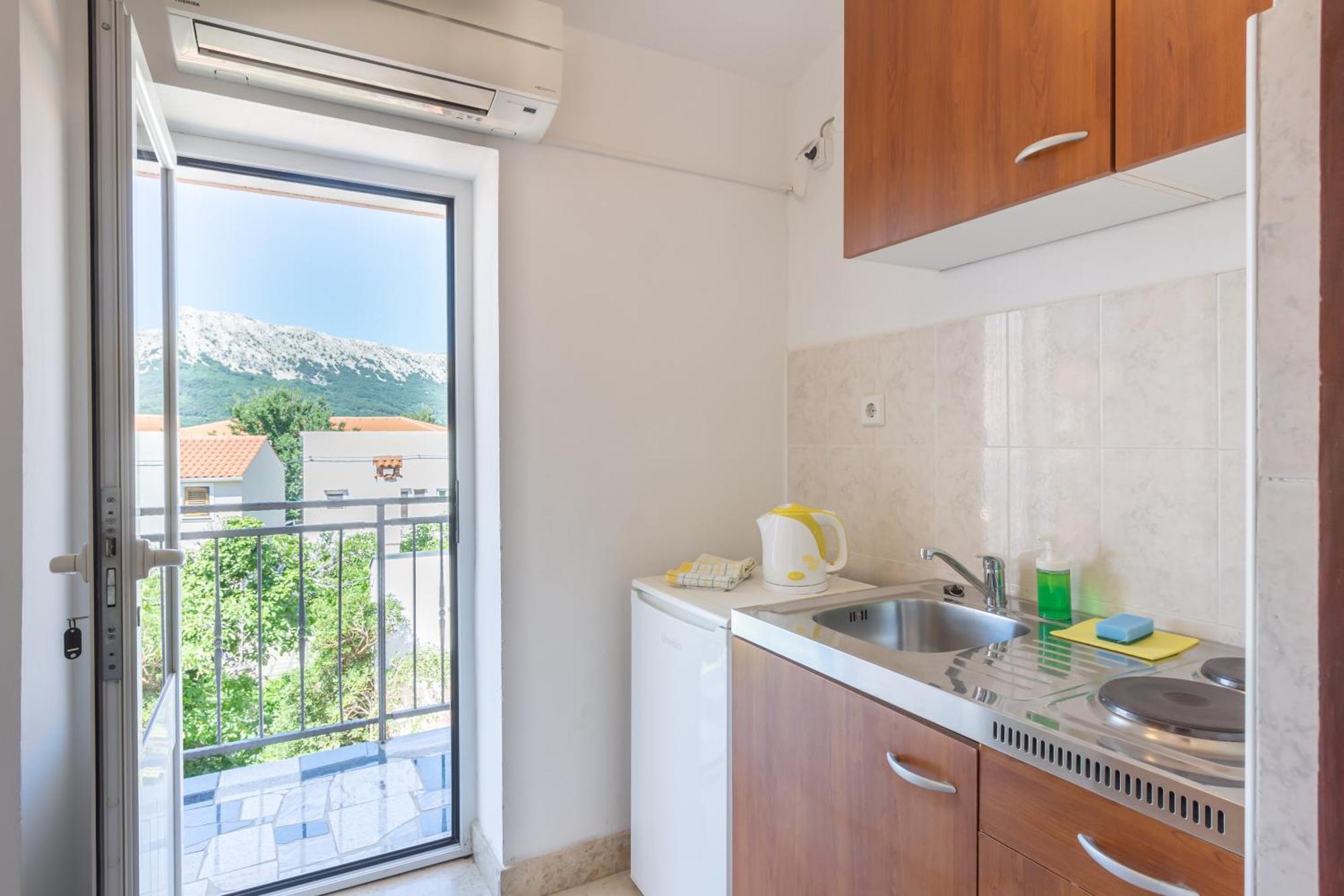 באסקה Rooms & Studio Apartments By The Way מראה חיצוני תמונה
